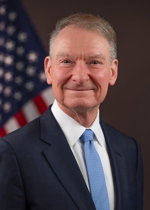 Official SEC portrait of Paul S. Atkins